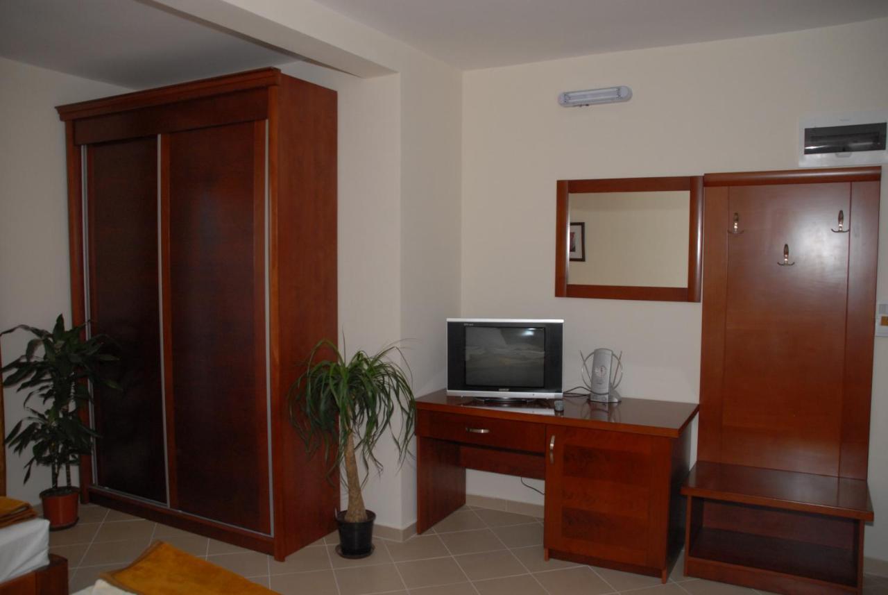 Apartments Krapina Budva Exterior foto